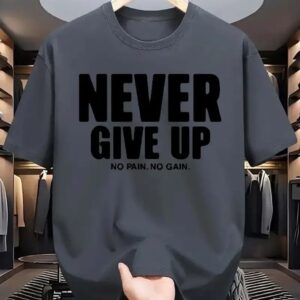 Never Give Up T-Shirt Men's in Grey Colour
